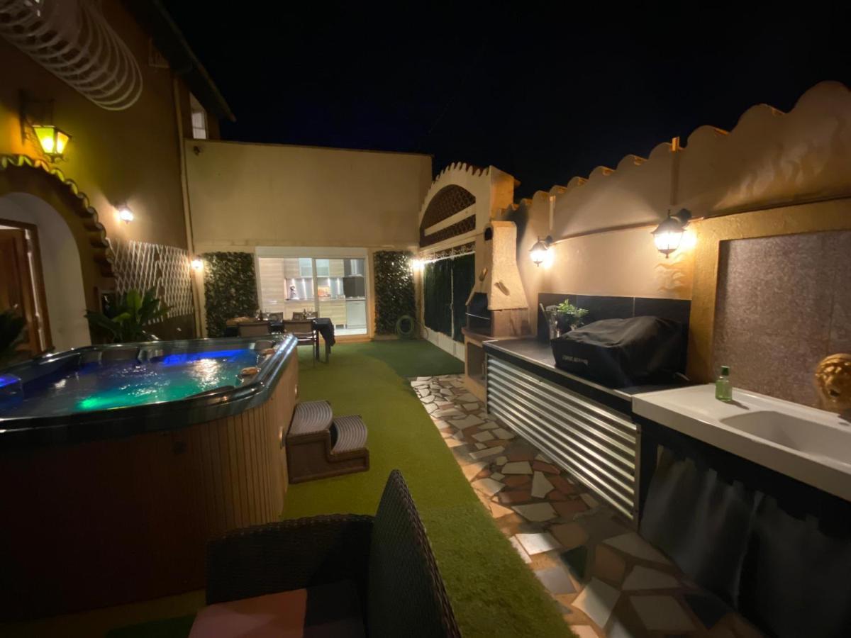 La Solana Villa Сан-Лорон-дьо-ла-Салонк Екстериор снимка